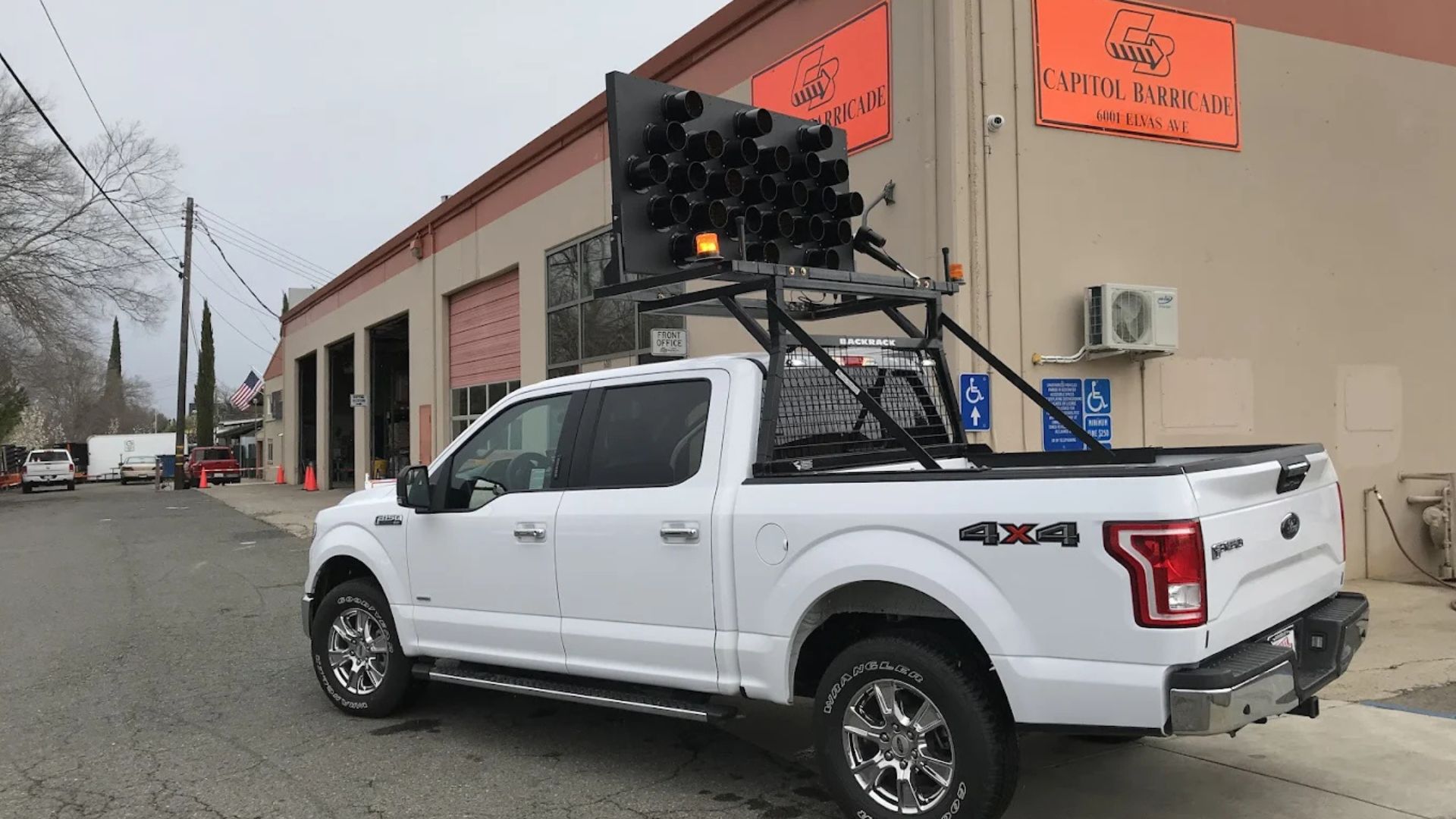 capitol barricade truck with vehicle graphics